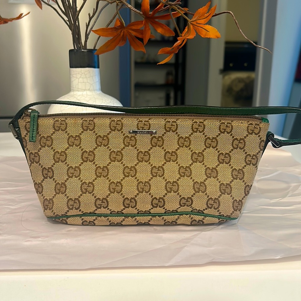 Gucci Vintage Canvas Boat Pochette
